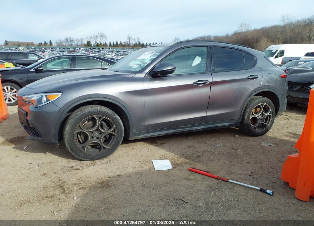 2018 ALFA ROMEO STELVIO SPORT AWD VIN: ZASFAKPN5J7B64686