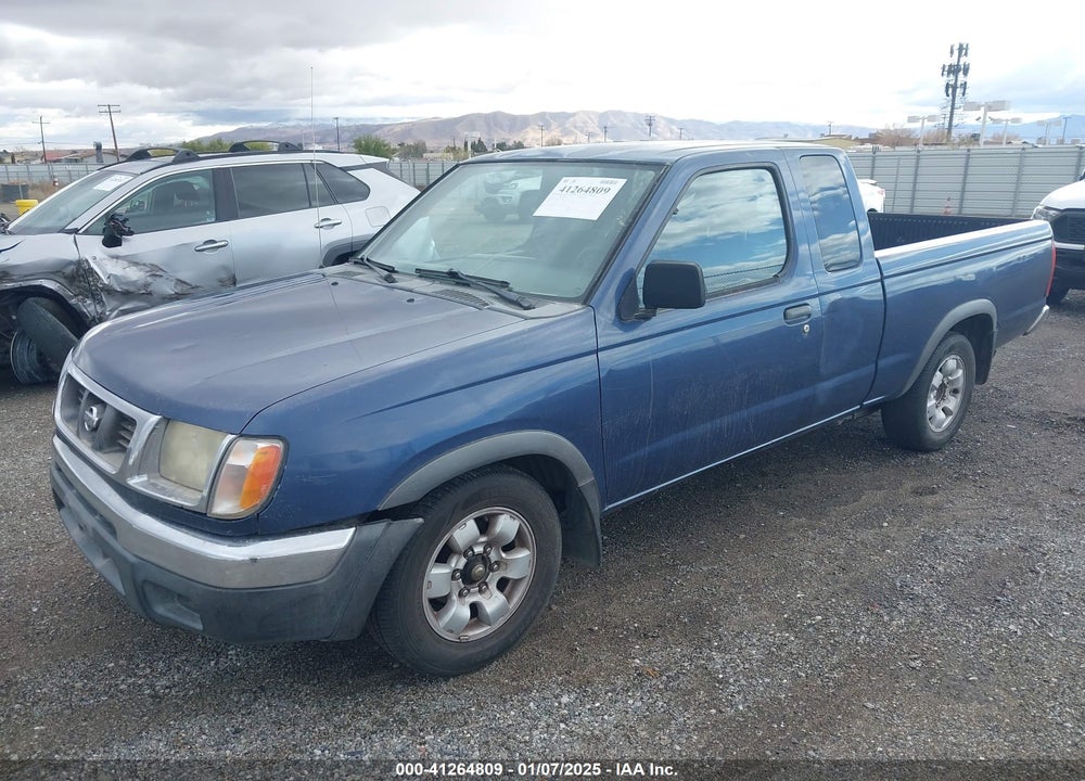 2000 NISSAN FRONTIER XE VIN: 1N6DD26S7YC382965