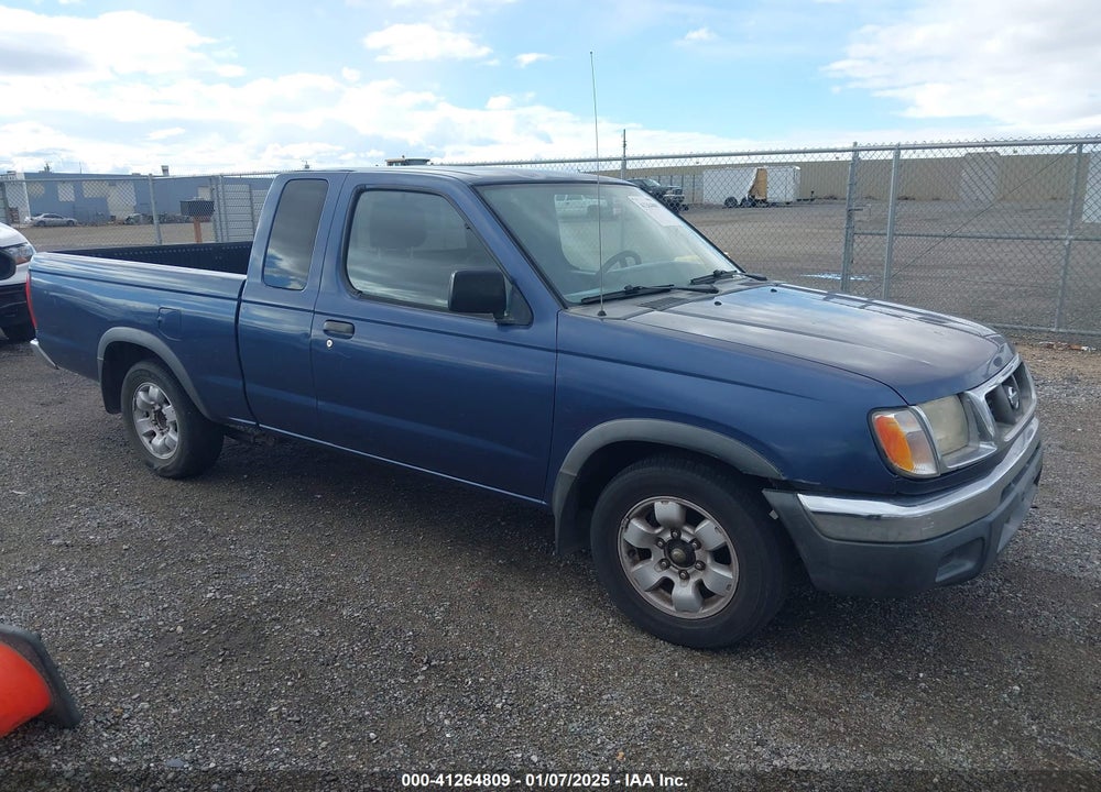 2000 NISSAN FRONTIER XE VIN: 1N6DD26S7YC382965