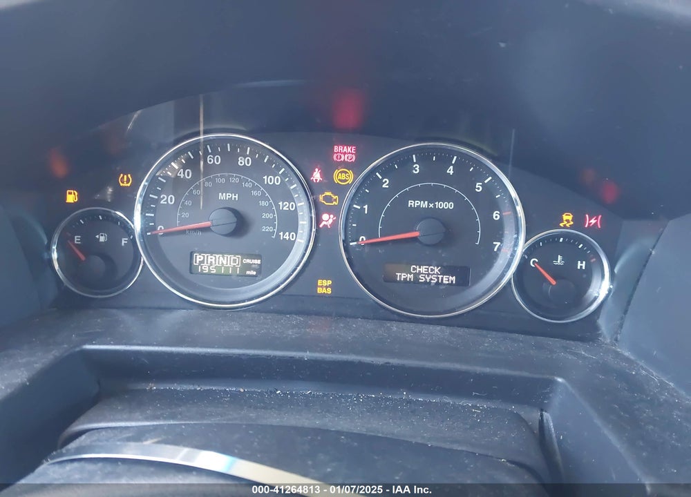 2010 JEEP COMMANDER SPORT VIN: 1J4RG4GK1AC127948