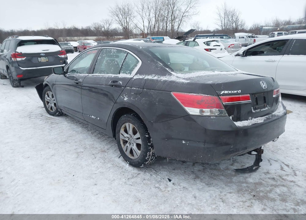 2011 HONDA ACCORD VIN: 1HGCP2F42BA140192