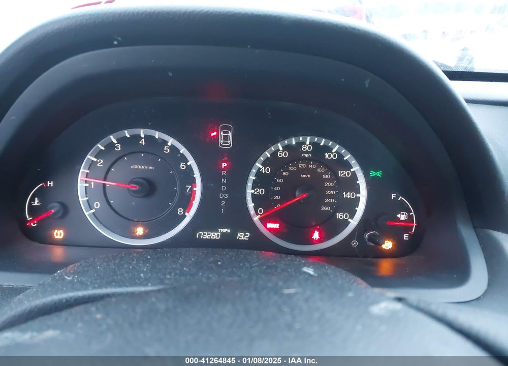 2011 HONDA ACCORD VIN: 1HGCP2F42BA140192
