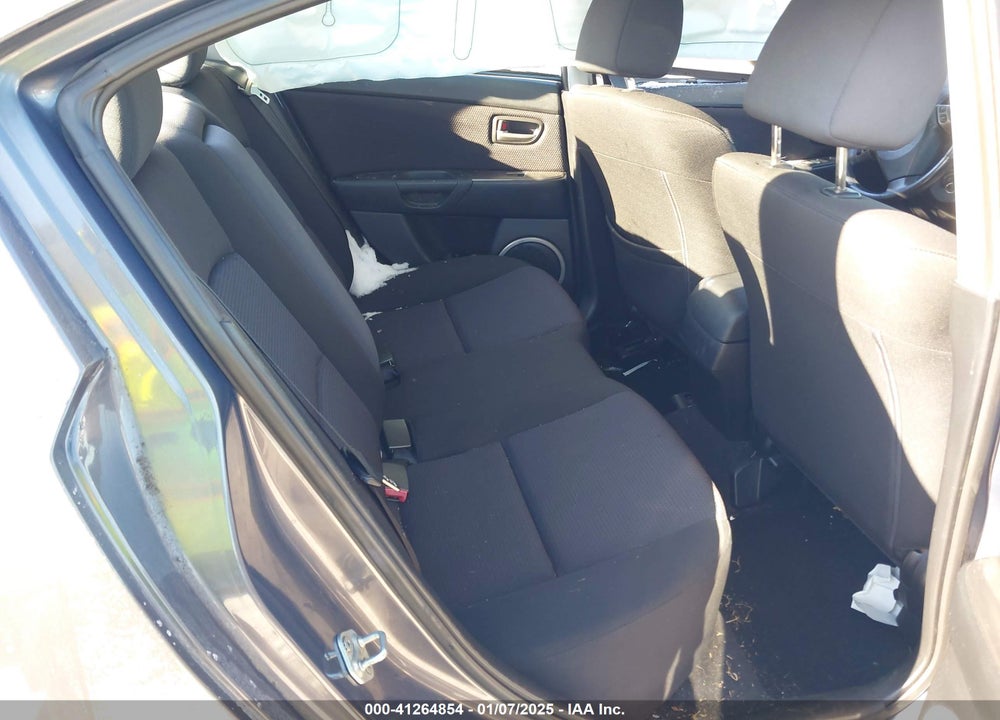 2008 MAZDA 3 S TOURING VIN: JM1BK324681831724
