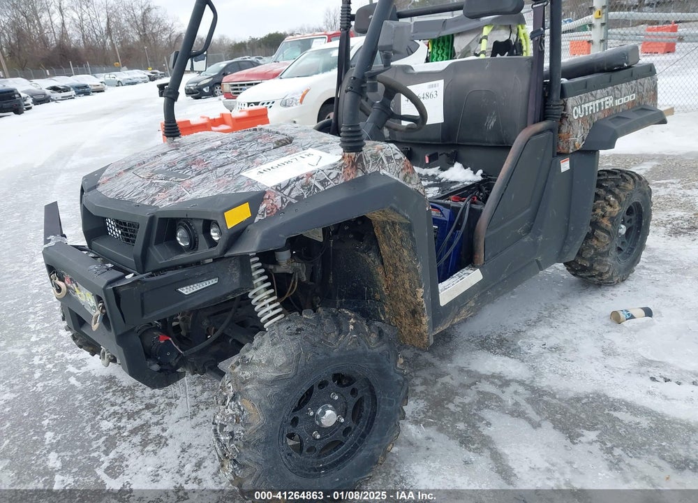 2015 COLEMAN OUTFITTER VIN: LWGMHWZ70FA000273