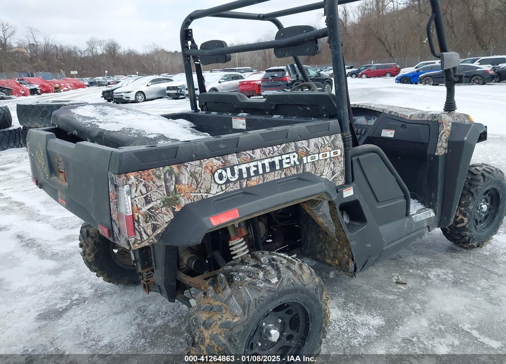 2015 COLEMAN OUTFITTER VIN: LWGMHWZ70FA000273