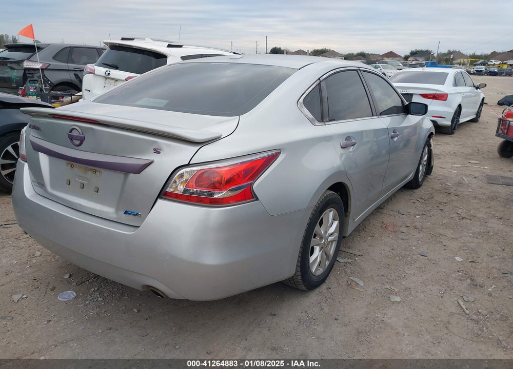 2014 NISSAN ALTIMA VIN: 1N4AL3AP5EN333884