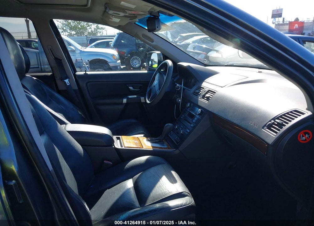 2008 VOLVO XC90 3.2 VIN: YV4CY982381422315