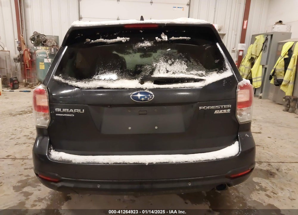 2017 SUBARU FORESTER 2.5I LIMITED VIN: JF2SJARC4HH511654