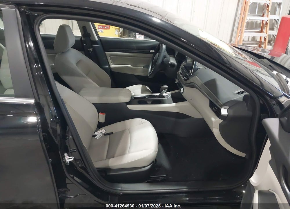 2025 NISSAN ALTIMA SV FWD VIN: 1N4BL4DV7SN316522