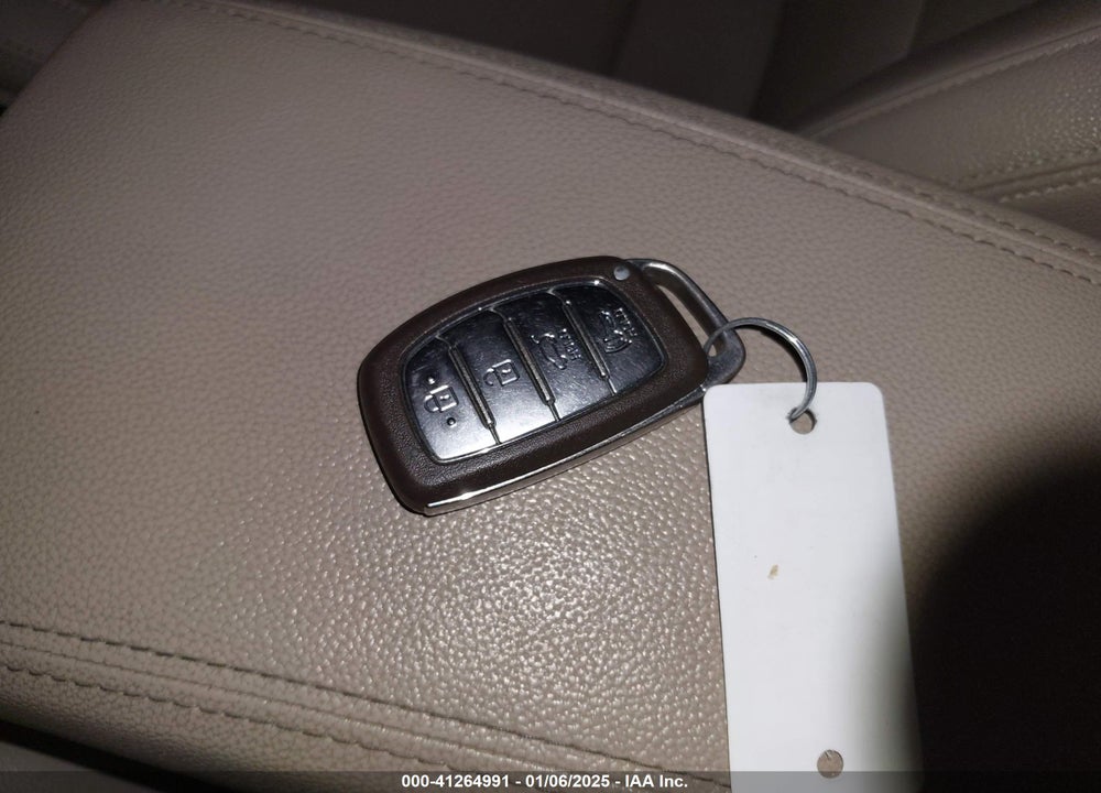 2016 HYUNDAI TUCSON LIMITED VIN: KM8J3CA2XGU182723