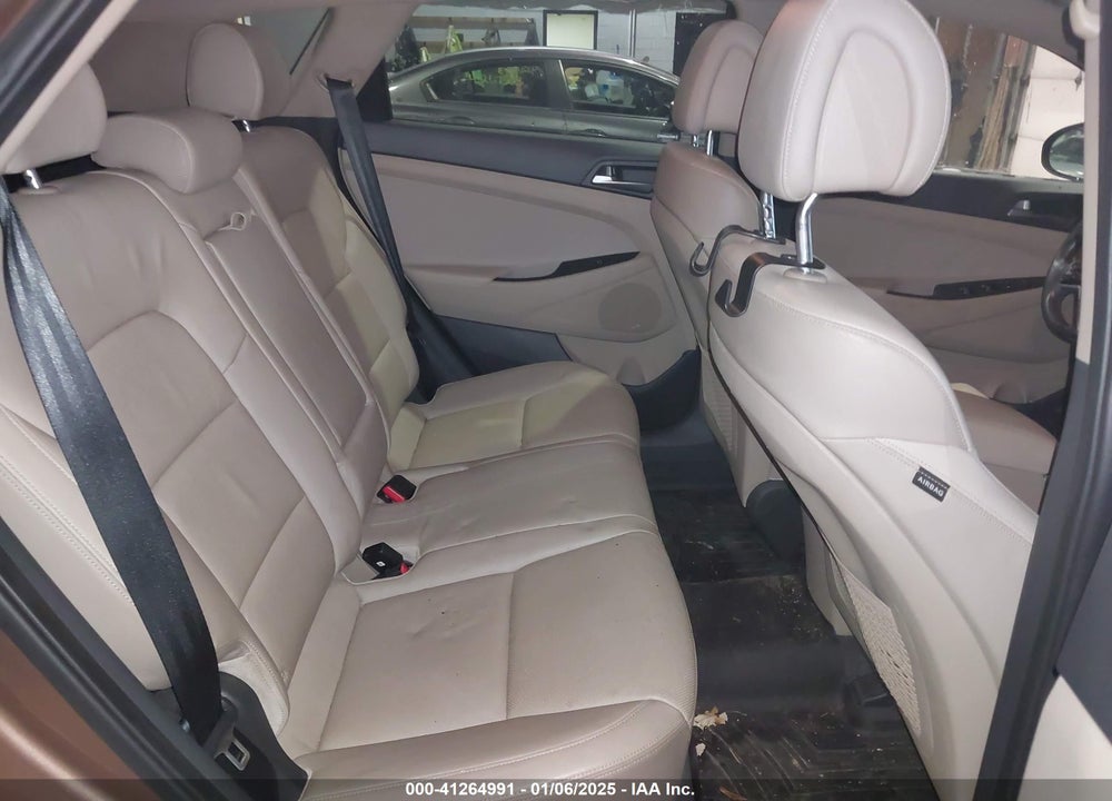 2016 HYUNDAI TUCSON LIMITED VIN: KM8J3CA2XGU182723