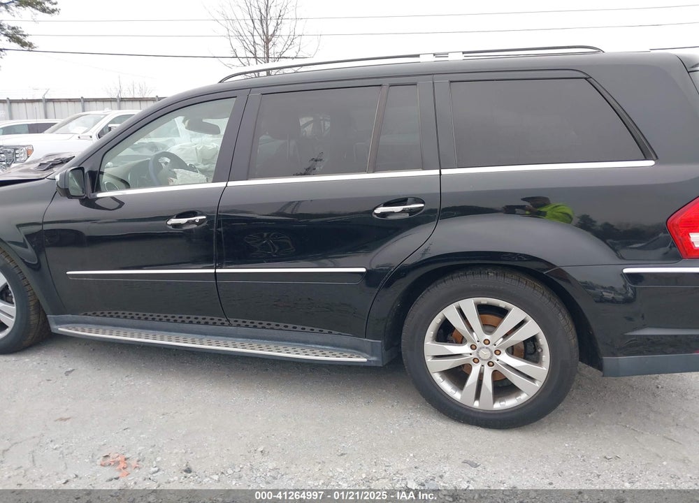 2010 MERCEDES-BENZ GL 450 VIN: 4JGBF7BEXAA600931