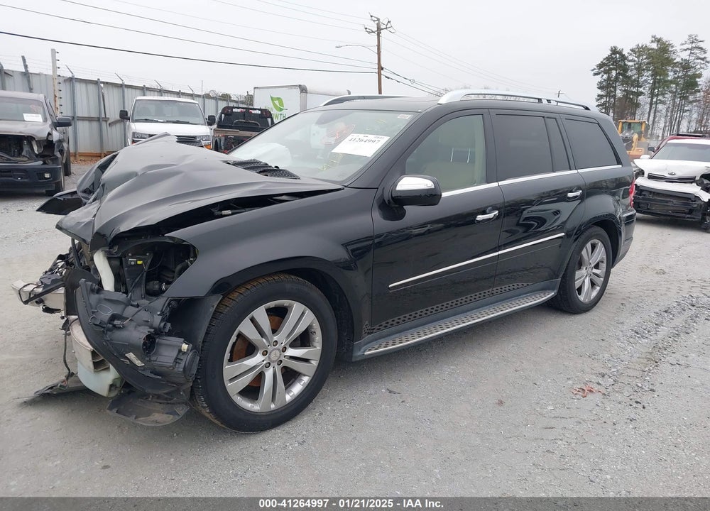 2010 MERCEDES-BENZ GL 450 VIN: 4JGBF7BEXAA600931