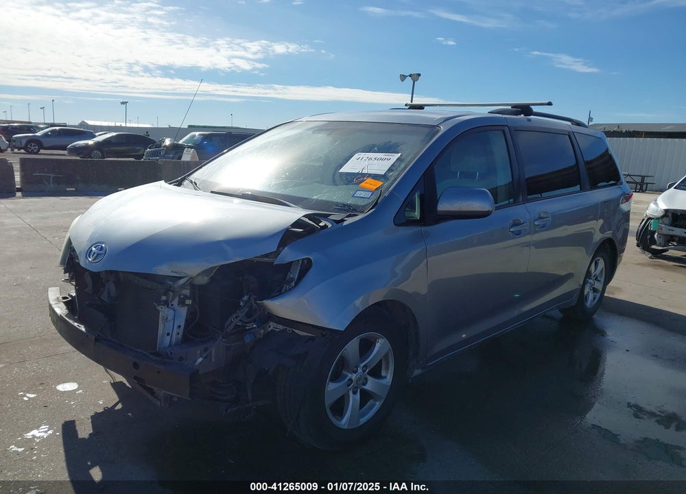 2013 TOYOTA SIENNA LE VIN: 5TDKK3DC2DS305771