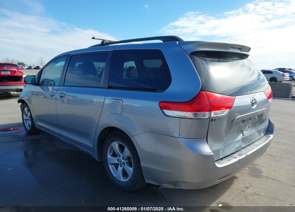 2013 TOYOTA SIENNA LE VIN: 5TDKK3DC2DS305771