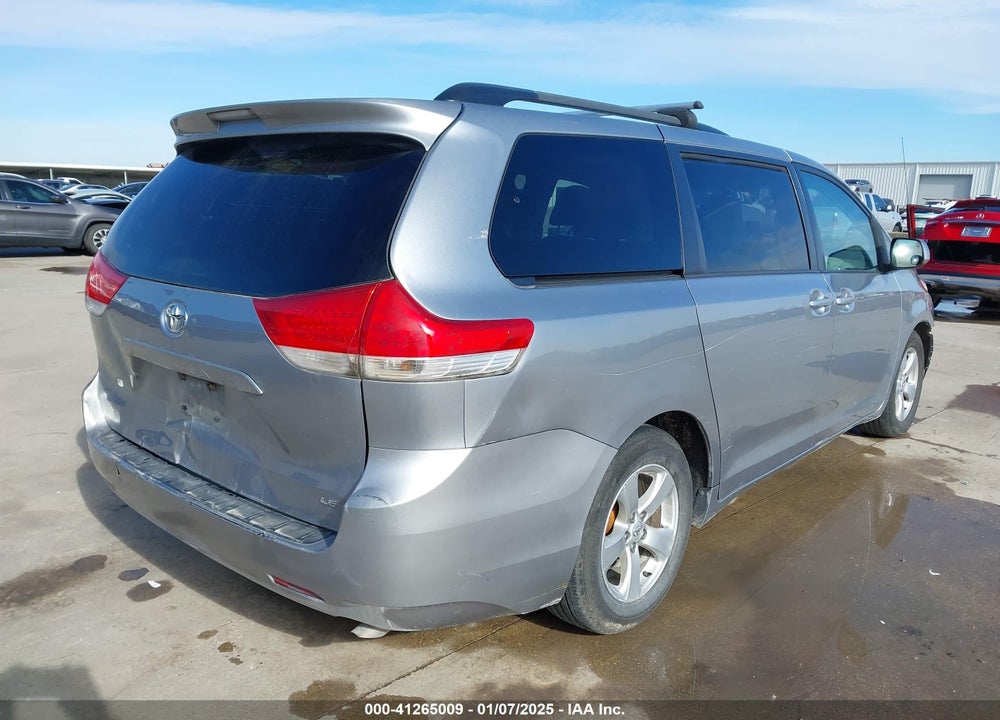 2013 TOYOTA SIENNA LE VIN: 5TDKK3DC2DS305771