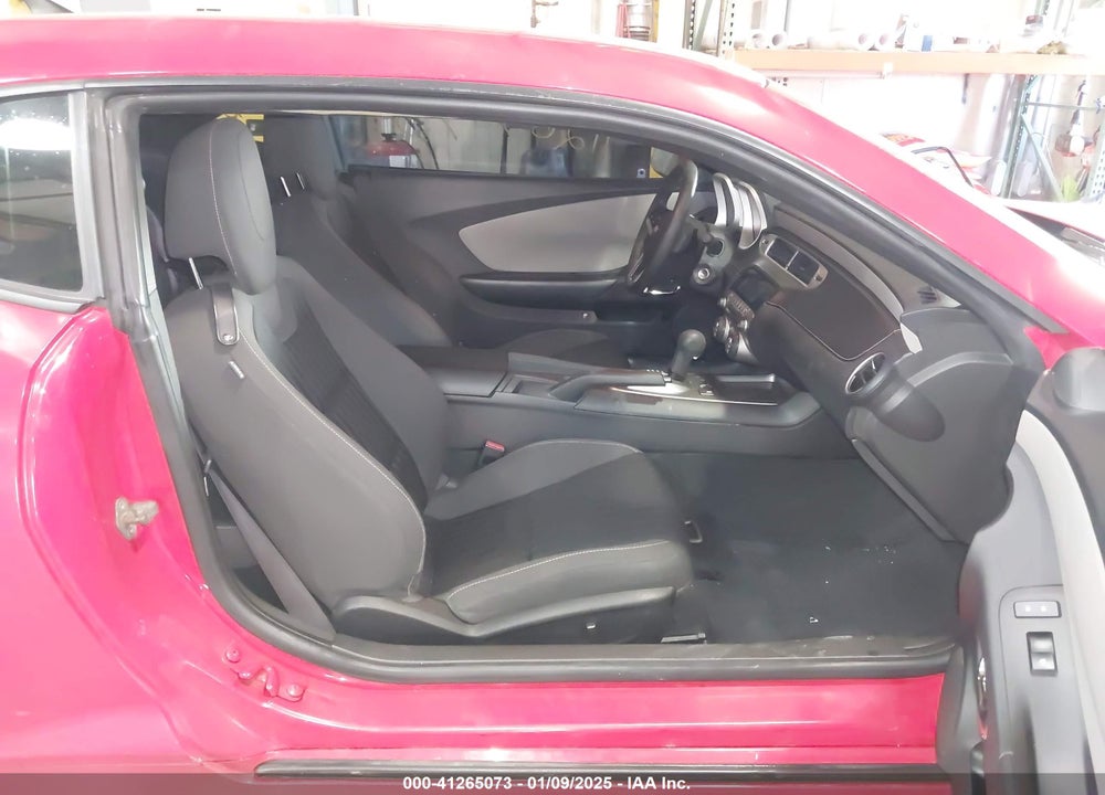 2014 CHEVROLET CAMARO VIN: 2G1FA1E35E9160882