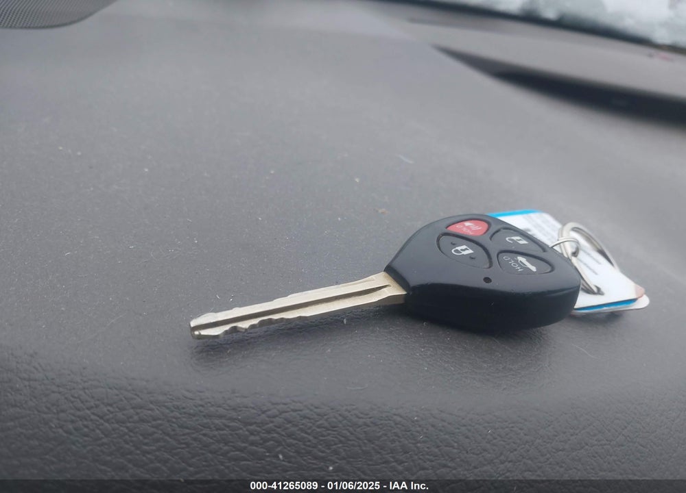 2011 TOYOTA CAMRY LE VIN: 4T1BF3EK4BU724770