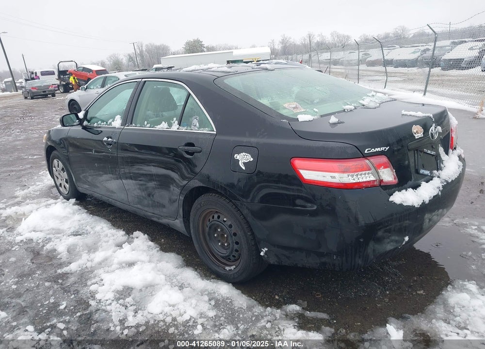 2011 TOYOTA CAMRY LE VIN: 4T1BF3EK4BU724770