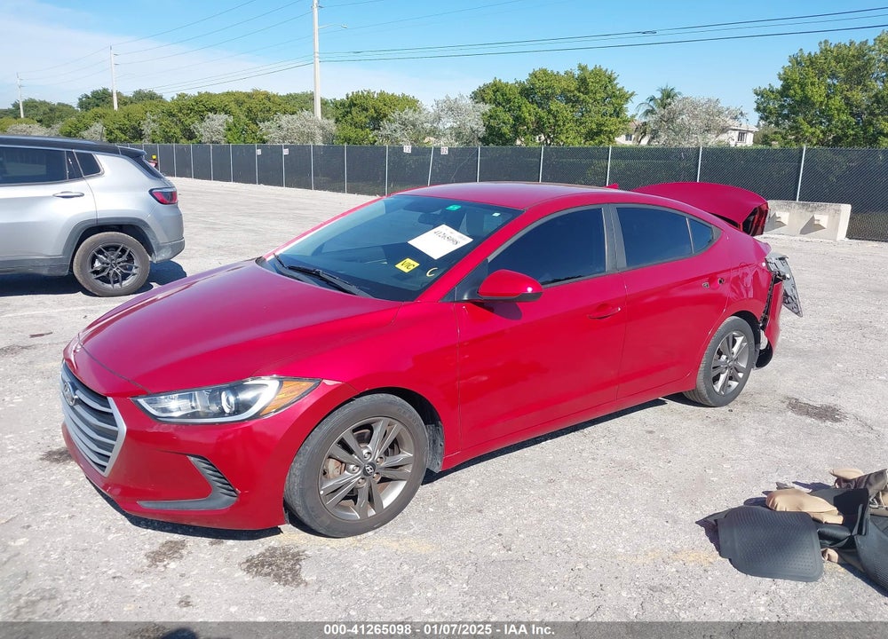2017 HYUNDAI ELANTRA VIN: 5NPD84LF6HH077536