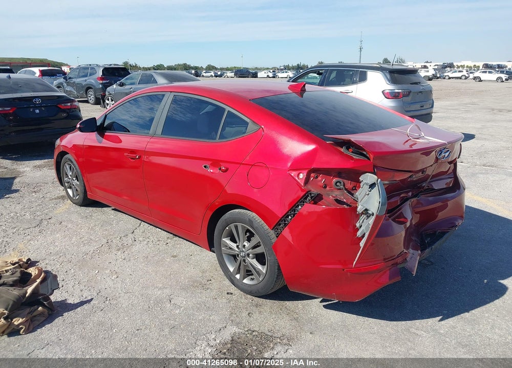 2017 HYUNDAI ELANTRA VIN: 5NPD84LF6HH077536