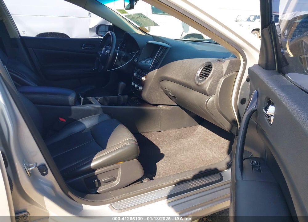 2014 NISSAN MAXIMA VIN: 1N4AA5AP1EC464985