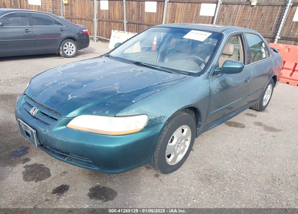 2002 HONDA ACCORD 3.0 EX VIN: 1HGCG16572A084754