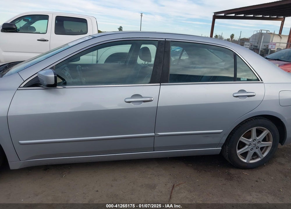2003 HONDA ACCORD 3.0 EX VIN: 1HGCM66553A098112