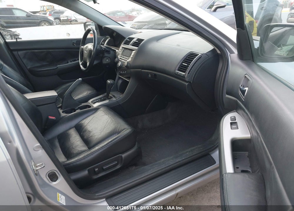 2003 HONDA ACCORD 3.0 EX VIN: 1HGCM66553A098112
