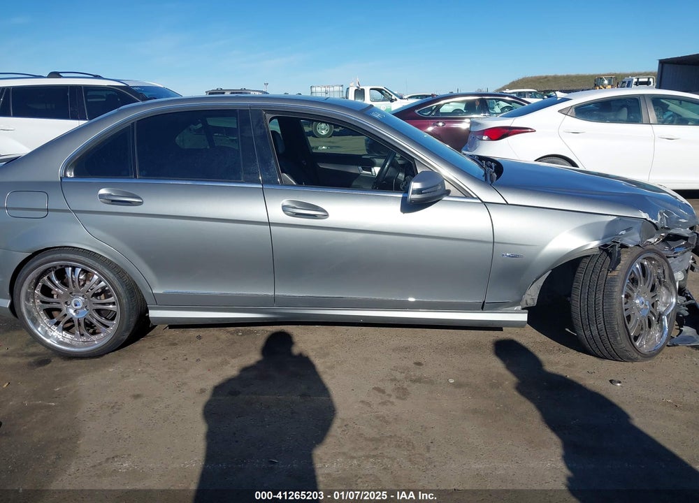 2012 MERCEDES-BENZ C 250 LUXURY/SPORT VIN: WDDGF4HB3CR206901