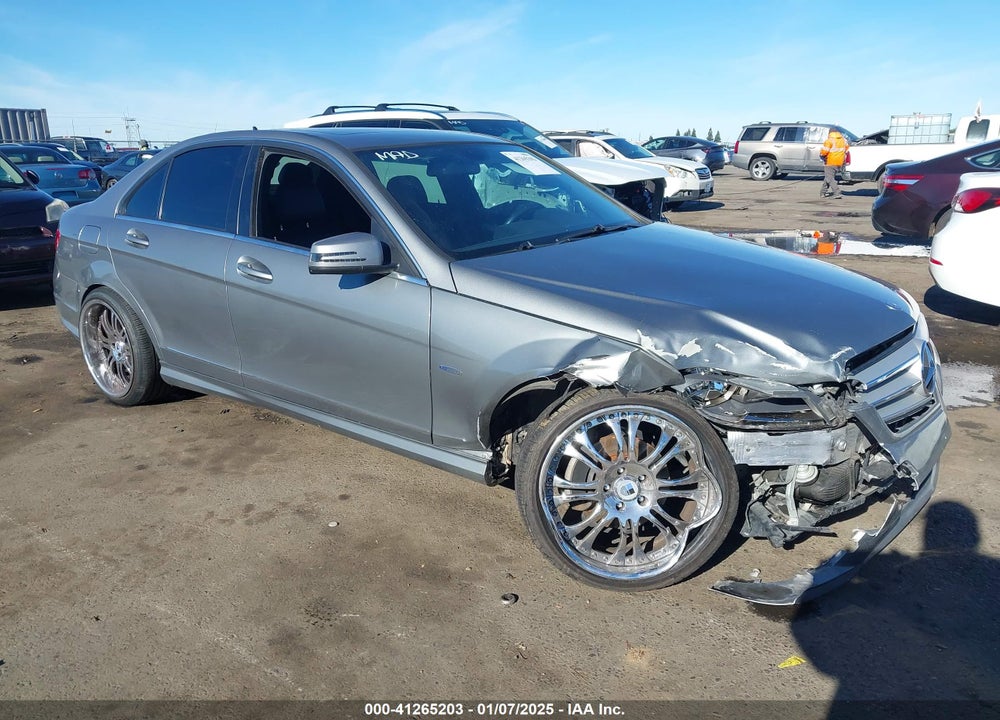 2012 MERCEDES-BENZ C 250 LUXURY/SPORT VIN: WDDGF4HB3CR206901