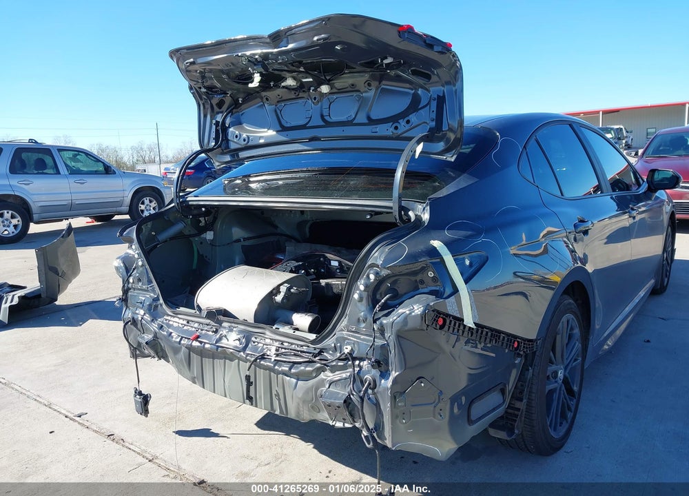 2025 TOYOTA CAMRY SE VIN: 4T1DAACK3SU004309