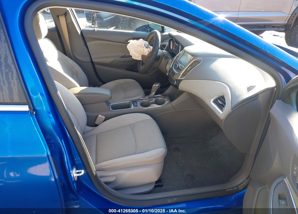 2017 CHEVROLET CRUZE VIN: 3G1BE6SM6HS516020