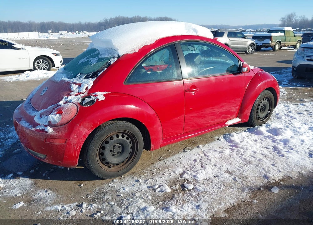2010 VOLKSWAGEN NEW BEETLE 2.5L FINAL EDITION VIN: 3VWPW3AG3AM006204