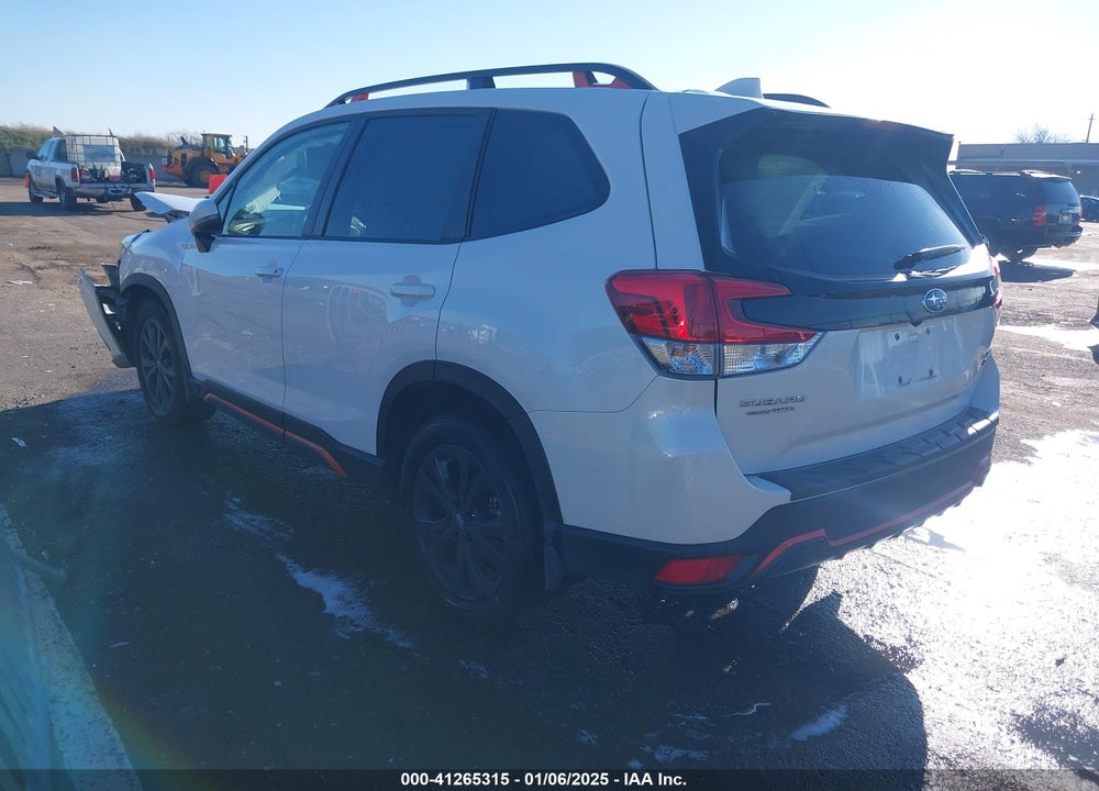 2023 SUBARU FORESTER VIN: JF2SKAJC7PH477135