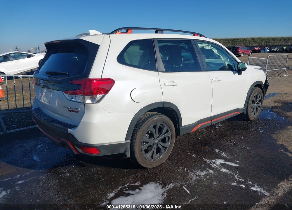 2023 SUBARU FORESTER VIN: JF2SKAJC7PH477135