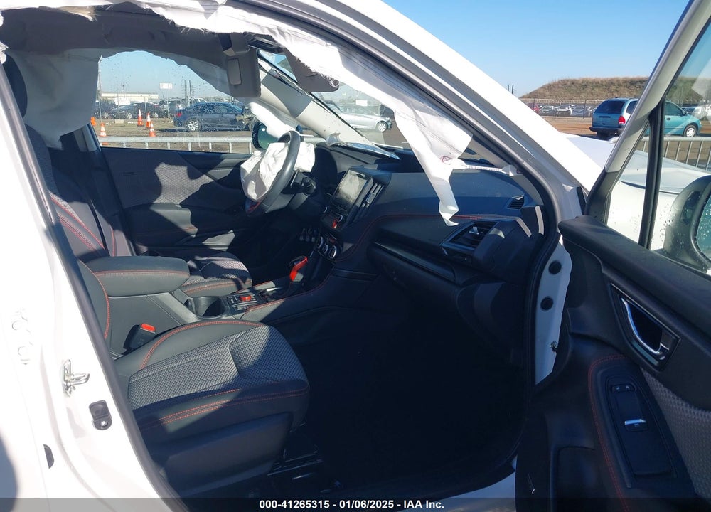2023 SUBARU FORESTER VIN: JF2SKAJC7PH477135