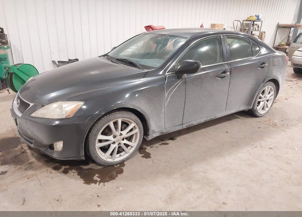 2008 LEXUS IS 250 VIN: JTHBK262982058940
