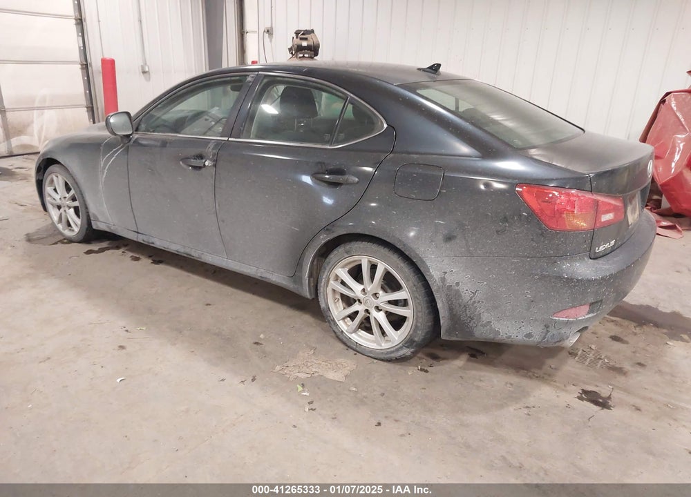 2008 LEXUS IS 250 VIN: JTHBK262982058940