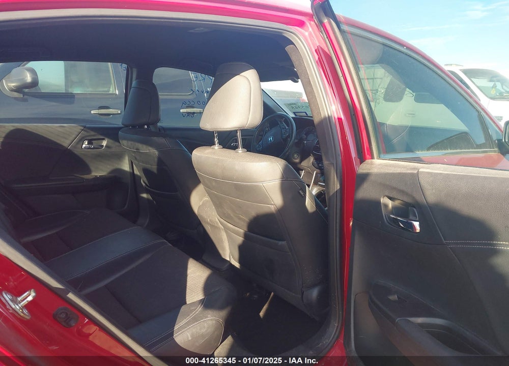 2016 HONDA ACCORD VIN: 1HGCR2F50GA096641