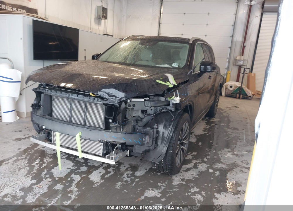 2020 VOLVO XC90 T5 MOMENTUM 7 PASSENGER VIN: YV4102PK7L1604082
