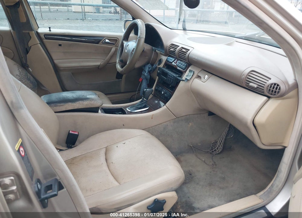 2003 MERCEDES-BENZ C 240 VIN: WDBRH61J83F338725
