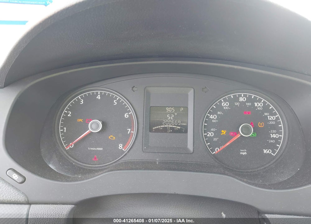 2011 VOLKSWAGEN JETTA VIN: 3VWDX7AJ8BM339082