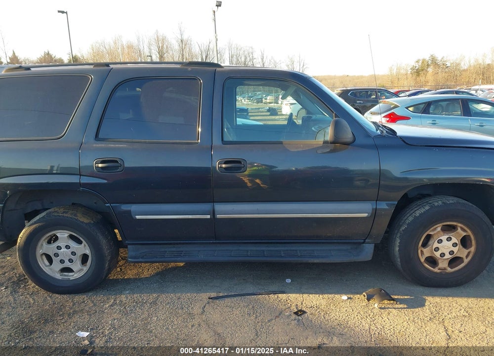 2004 CHEVROLET TAHOE LS VIN: 1GNEC13V74J124624