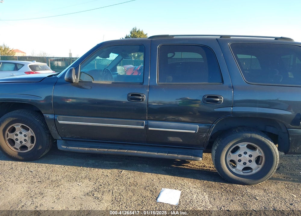 2004 CHEVROLET TAHOE LS VIN: 1GNEC13V74J124624
