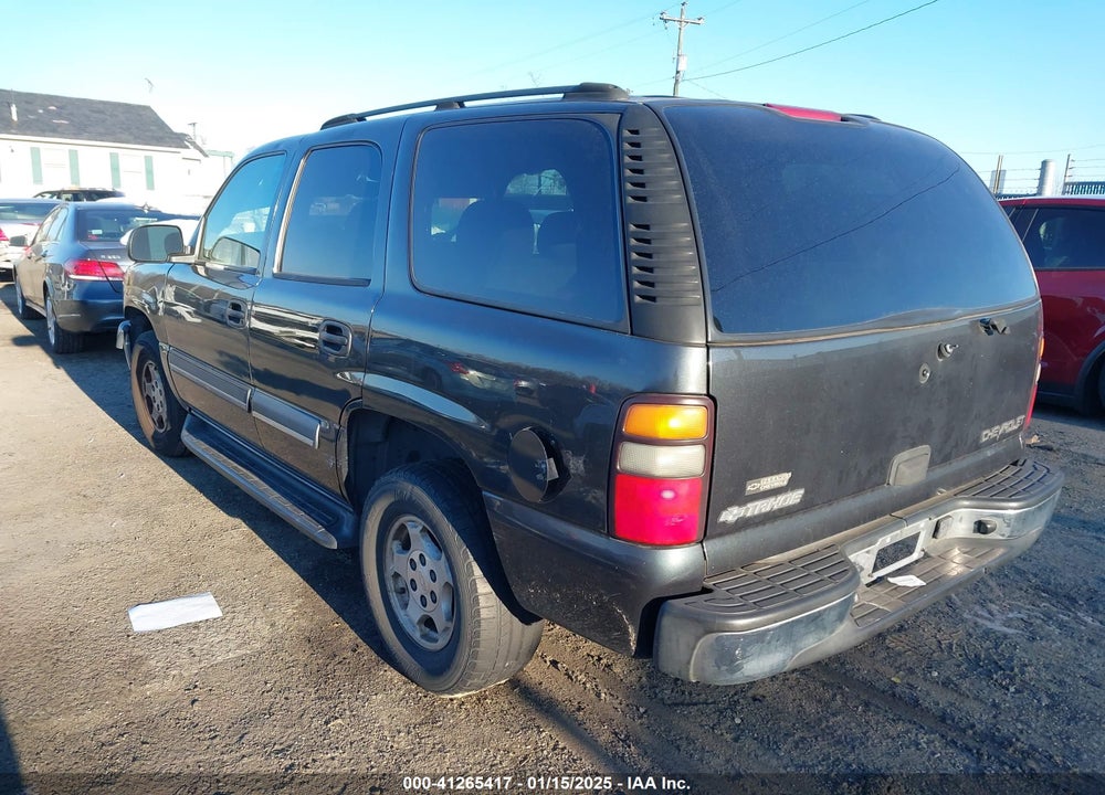 2004 CHEVROLET TAHOE LS VIN: 1GNEC13V74J124624
