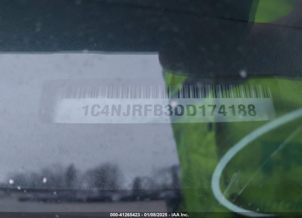 2013 JEEP PATRIOT LATITUDE VIN: 1C4NJRFB3DD174188
