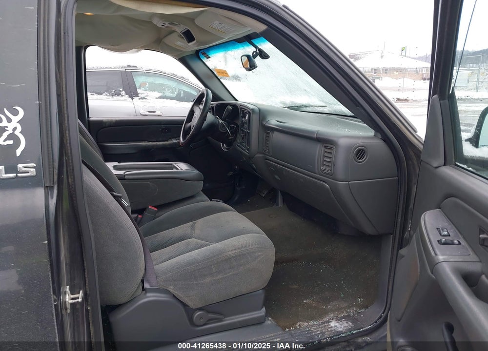 2004 CHEVROLET SILVERADO 1500 LS VIN: 1GCEC14V34Z286551
