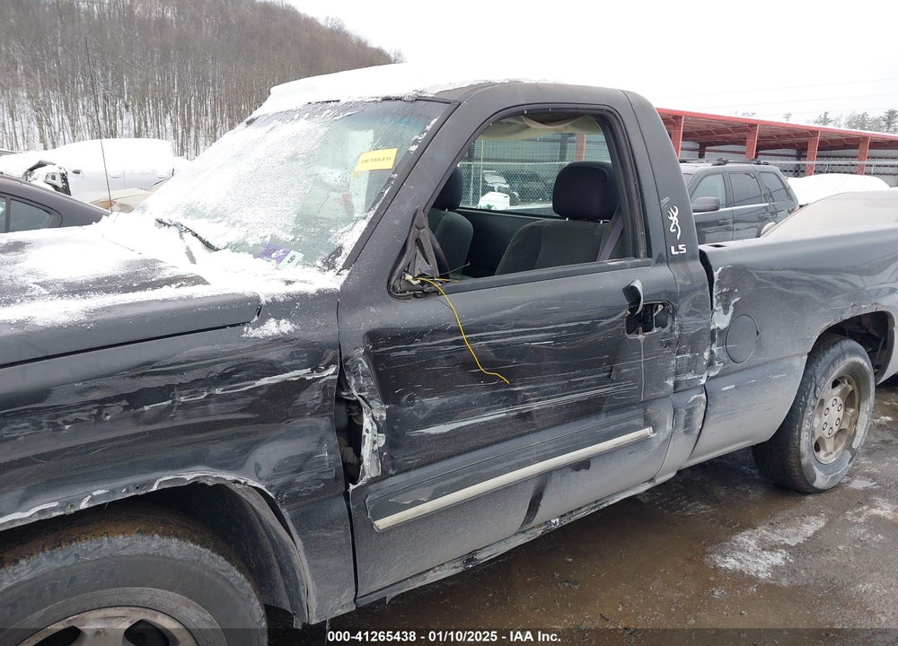 2004 CHEVROLET SILVERADO 1500 LS VIN: 1GCEC14V34Z286551