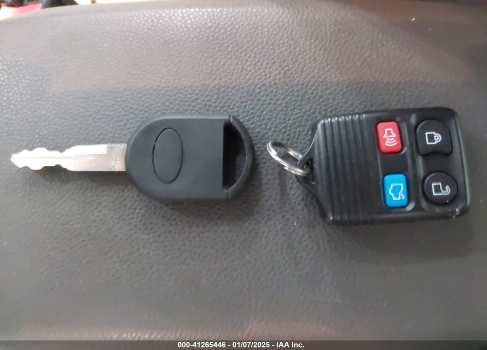 2008 FORD FOCUS SE/SES VIN: 1FAHP35N38W287529